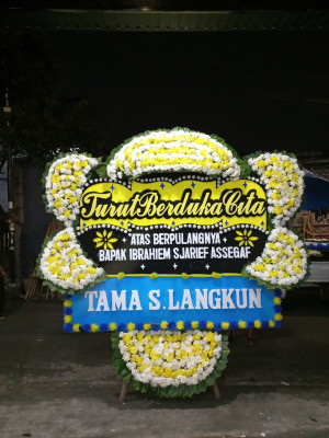 Papan Bunga Duka di Kelebuh